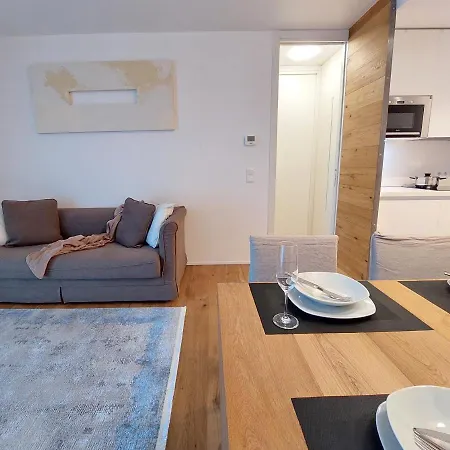 Alpenflair - Charming Ski-to-door Апартаменты