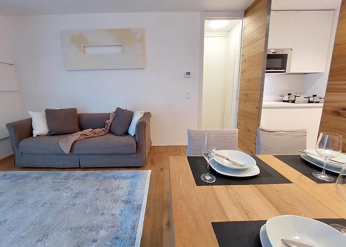 Alpenflair - Charming Ski-to-door Lägenhet